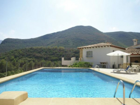 Pleasant Villa in Adsubia Forna with Swimming Pool